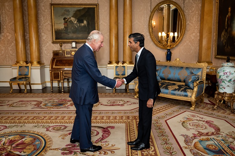 rishi_sunak_and_king_charles_EECDyfDxtK