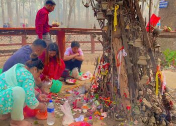 चैतेदसैँः चितवनको विक्रमबाबा, सोमेश्वर र गोद्धकमा मेला