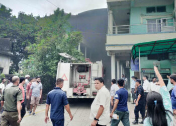विराटनगरको लाइफगार्ड अस्पतालको आईसीयूमा आगलागी